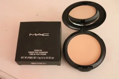 Poudre mac, MAC Cosmetics