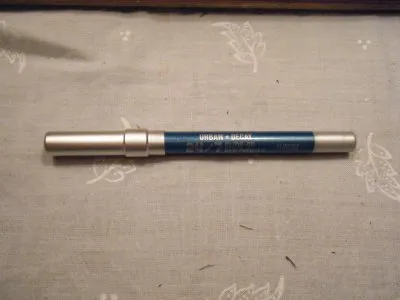 crayon yeux, Urban Decay