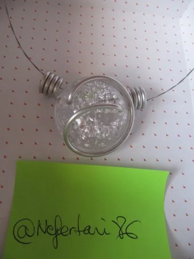 Pendentif, Un air de lune