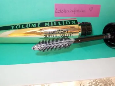 Mascara top coat pailleté, L'Oréal