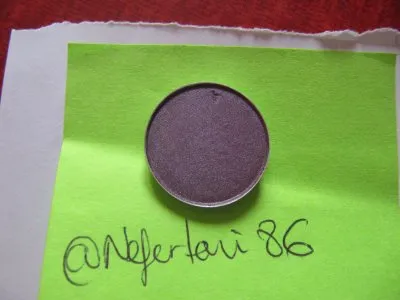 Fard à paupières, MAC Cosmetics