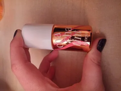 Cha Cha Tint, Benefit