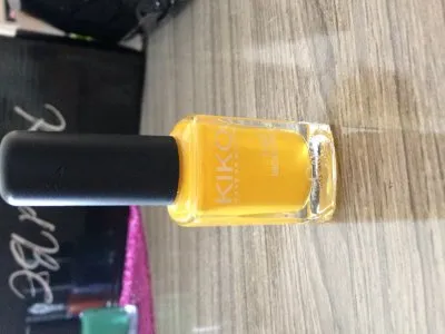 vernis KIKO jaune, KIKO