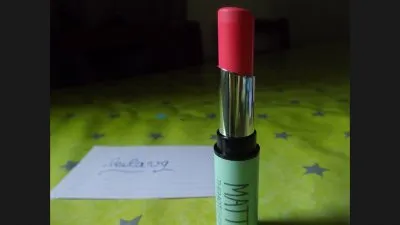 Rouge à levre matte rose neejolie, Née Jolie