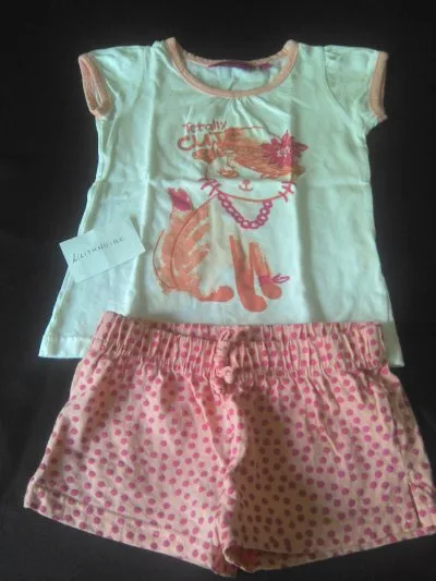 Ensemble short enfant, Kiss melody