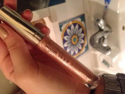 Gloss ultra shine rose clair, Essence