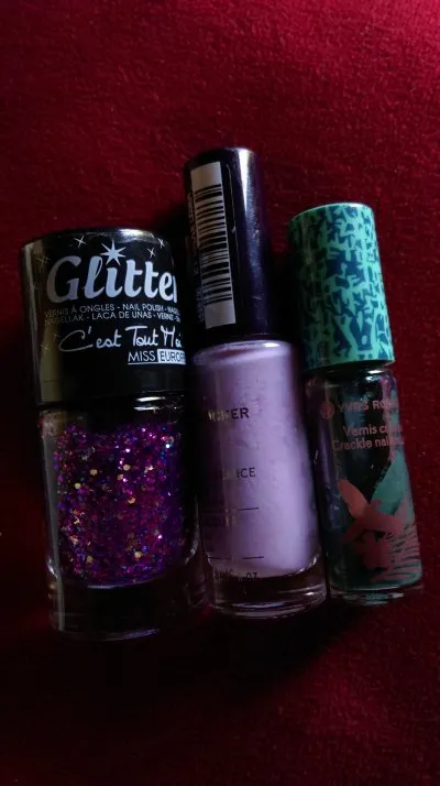 Lot : 1 vernis craquelé + 1 vernis simple + 1 ver, Yves Rocher