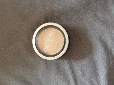 Fard à paupières, Cosmépro