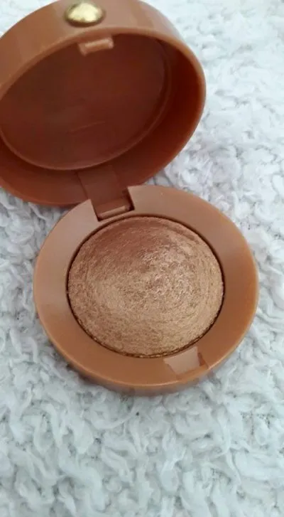 Fard à paupières, Bourjois