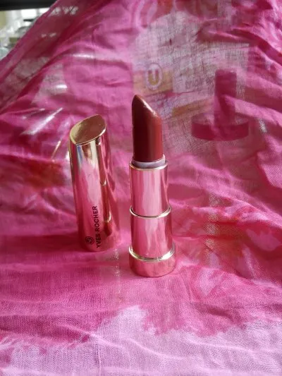 Grand rouge 53, Yves Rocher