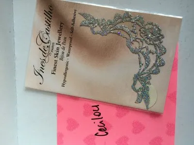 Bijou de peau, Ines de Castilho