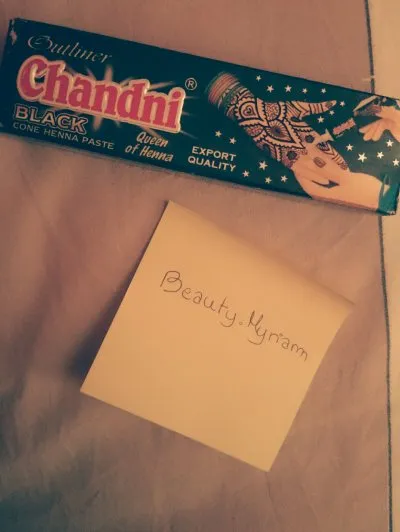 Tube de henné, Chandni