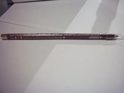 crayon créme 2 en 1, Modélite