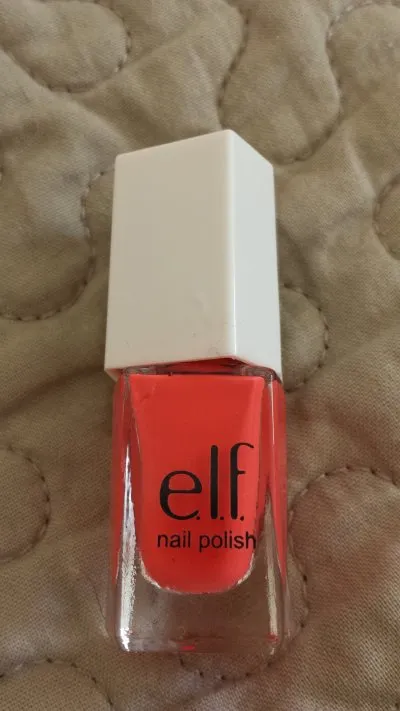 vernis rose, Elf