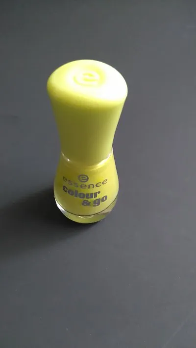 Vernis Essence, Essence