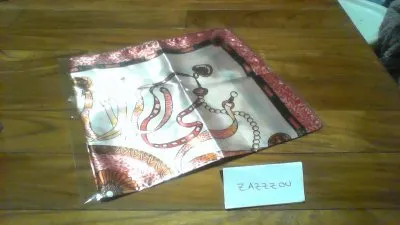 foulard, Inconnue