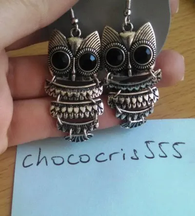 Boucles d'oreille hibou, Six
