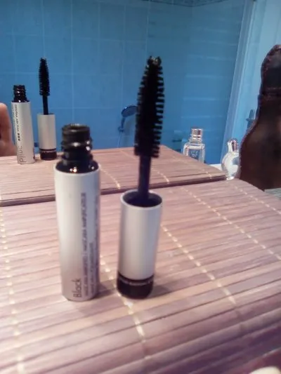 Mascara amplified, Blinc