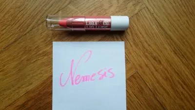 gloss, Laqa & Co
