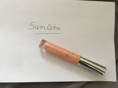 gloss, Essence