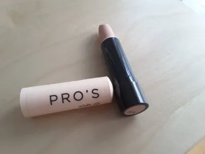 Stick anti cernes, Pro's couture