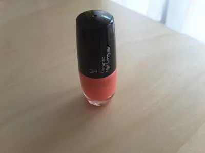 Vernis rose, Artdeco