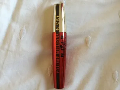 Mascara noir, L'Oréal