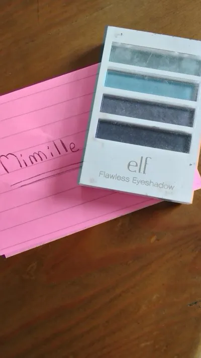 Fard à paupières, Elf