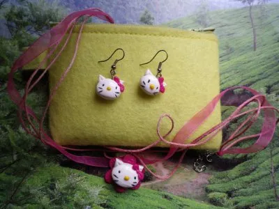 parure Hello Kitty, Fimelote