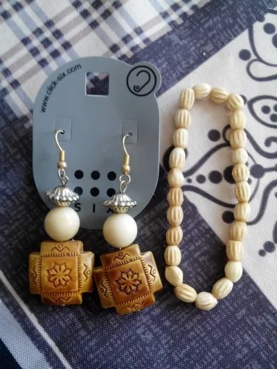 Boucle d'oreille+bracelet effet bois, Inconnue