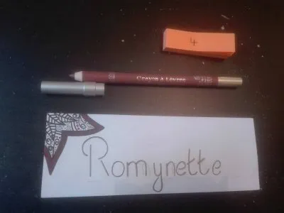 Crayon à levres, E.Leclerc