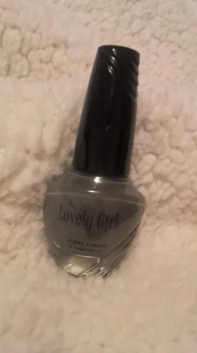 Vernis, Lovely Girl