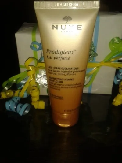 Prodigieux   Lait parfumé, Nuxe