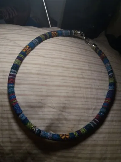 Collier, Inconnue