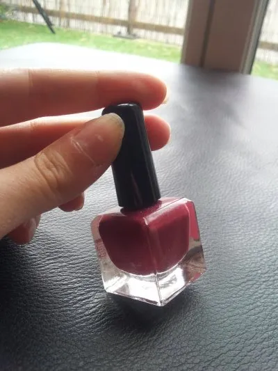Vernis rose, Salomé