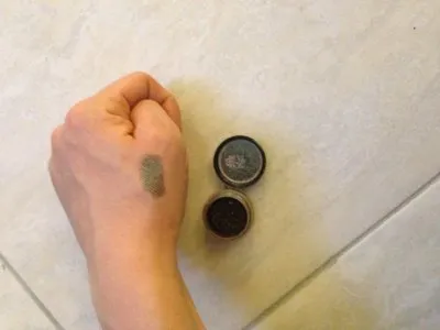 Fard à paupières, MAC Cosmetics