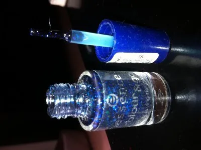 Vernis essence, Essence