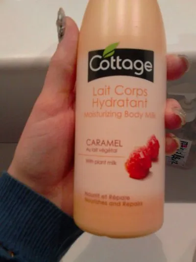 Lait pour le corp, Cottage