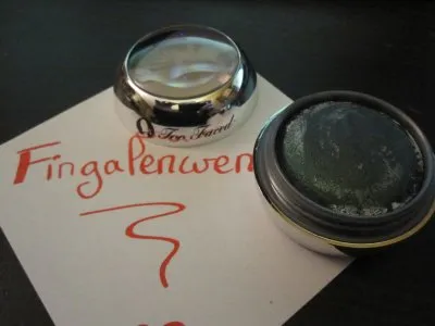 Fard à paupières, Too Faced