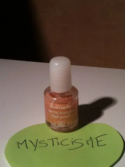 vernis beige/rose, Yves Rocher
