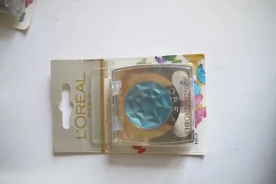 Fard à paupières, L'Oréal