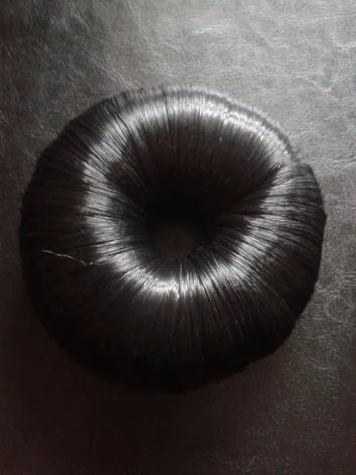 Donut pour chignon en faux cheveux noirs, Claire's