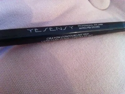Crayon contour des yeux Yesensy, Yesensy