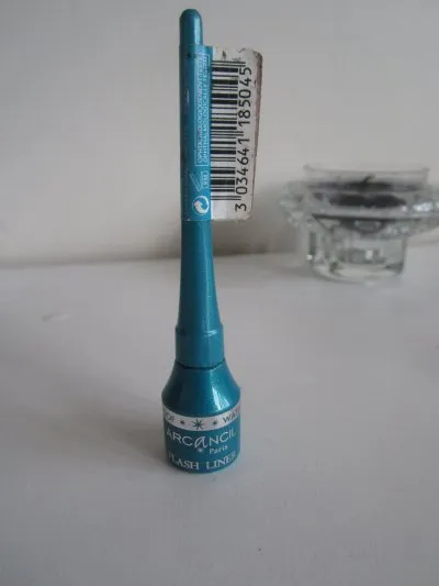 eye liner turquoise, Arcancil
