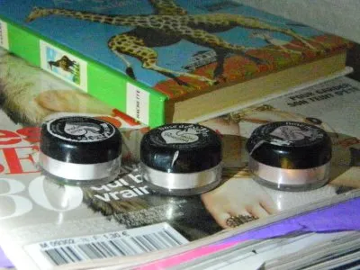3 fards à paupières, Bourjois