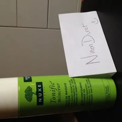 Huile de massage, Nuxe