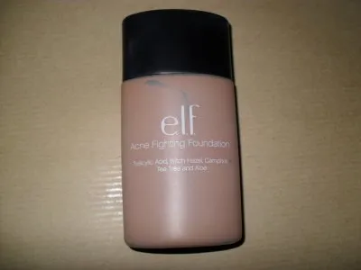 Fond de teint, Elf