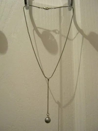 collier perle, Inconnue